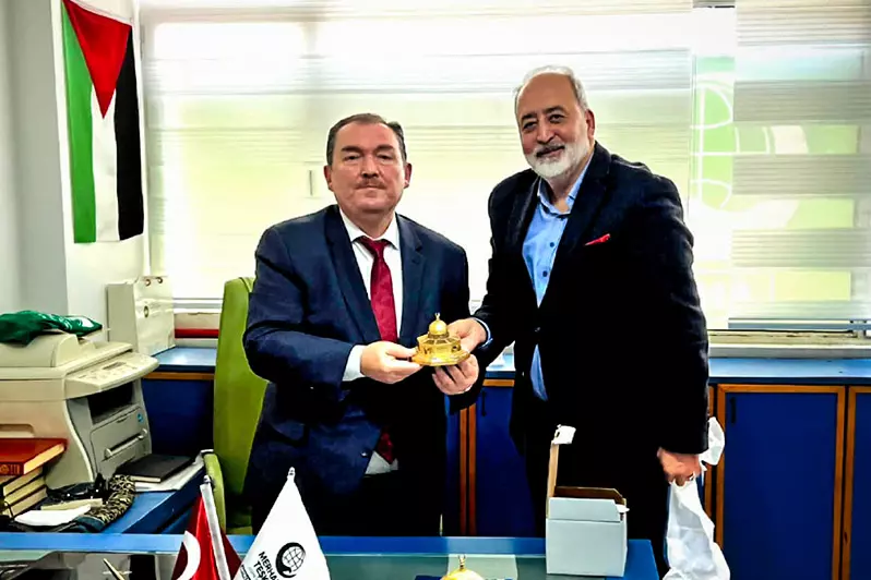 Antalya’da Merhamet Teşkilatı’na Anlamlı Ziyaret